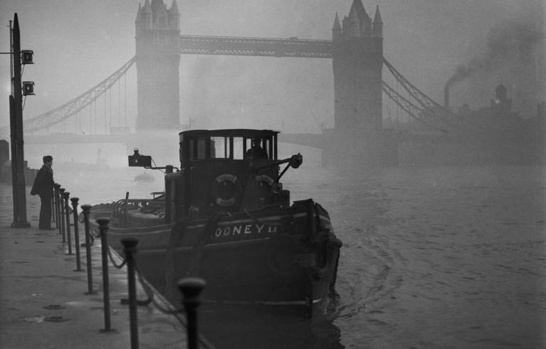 Smog on the Thames