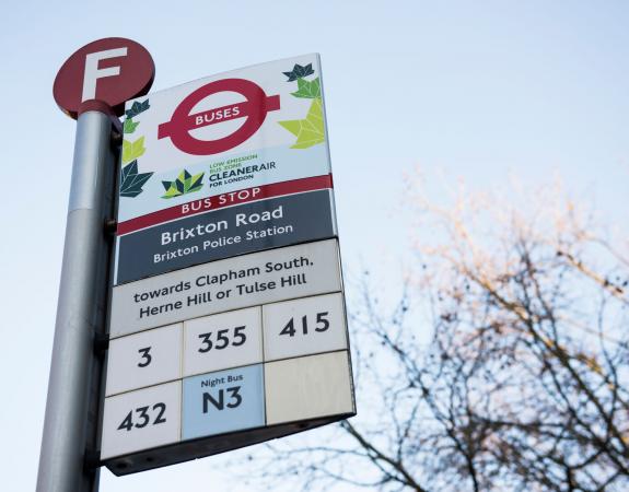 Low emission bus zone sign
