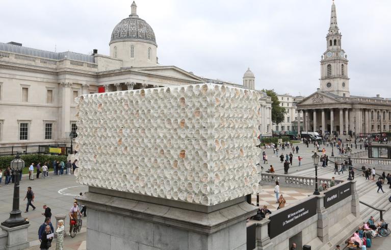 Mil Veces un Instante (A Thousand Times an Instant) by Teresa Margolles - photo of the plaster casts in Trafalgar square