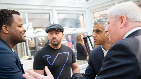 Mayor talking to Street services